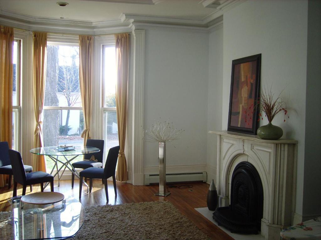 Absolute 1000 Islands Monthly Suites Gananoque Værelse billede