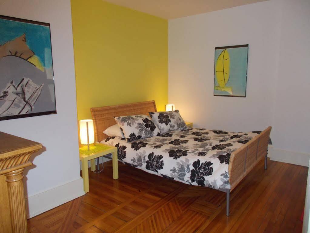 Absolute 1000 Islands Monthly Suites Gananoque Eksteriør billede